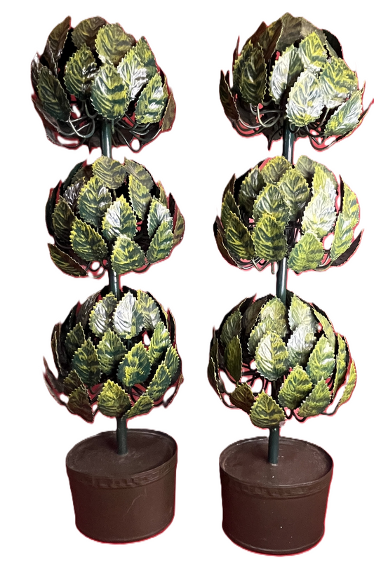 Pair of metal topiaries